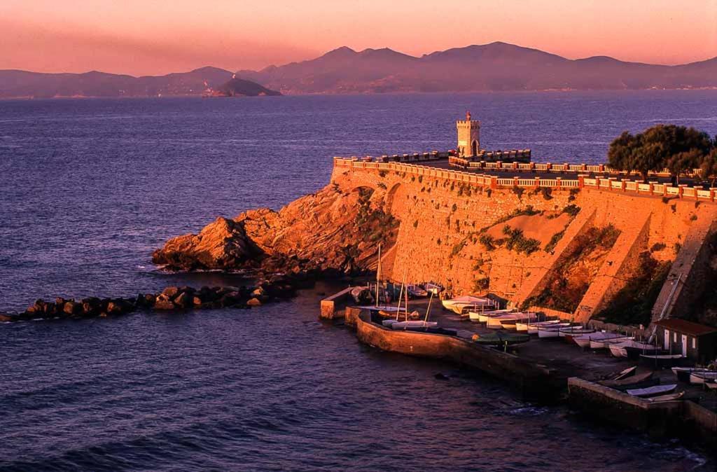 Il Balcone Sull'Elba Apartment Piombino Ngoại thất bức ảnh
